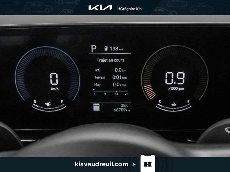 2024 Hyundai Kona Grey Laval - photo #16