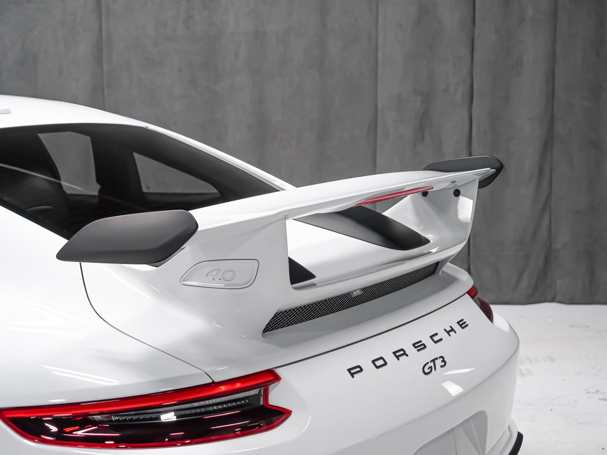 2018 Porsche 911 GT3 White Montreal - photo #5