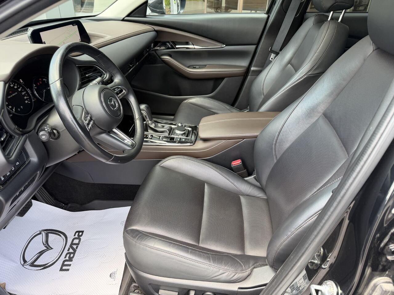 2023 Mazda CX-30 Black Lac Mégantic - photo #9