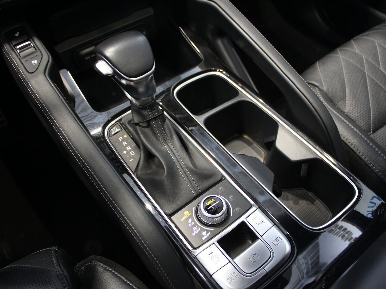 Kia Telluride X-PRO KIA TELLURIDE,X-PRO-4D UTILITY AWD 2023 Noir Châteauguay - photo #12