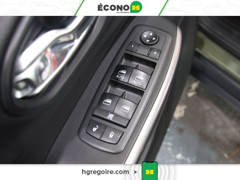 2019 Jeep Cherokee Green Laval - photo #14