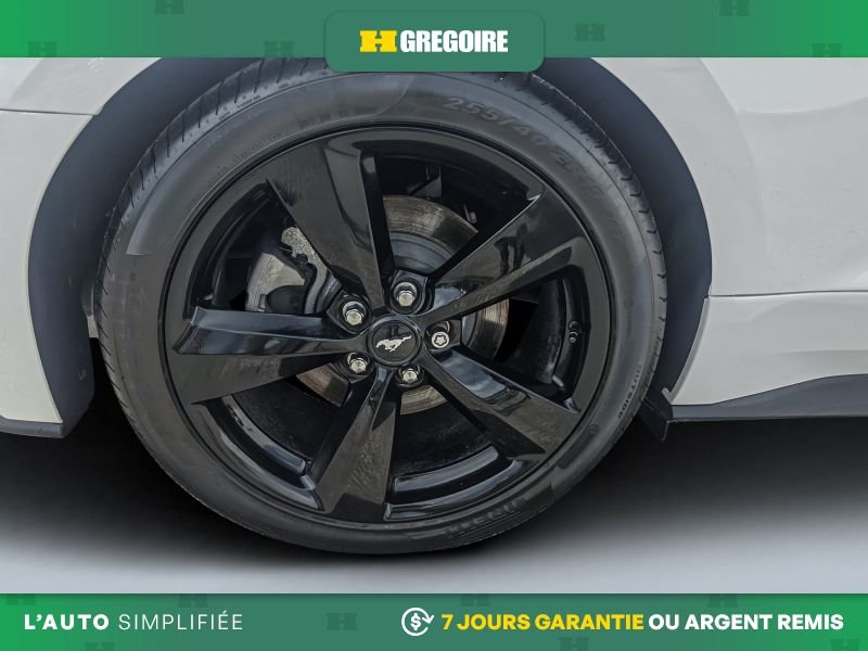 Ford Mustang 2021 Blanc Blainville - photo #22
