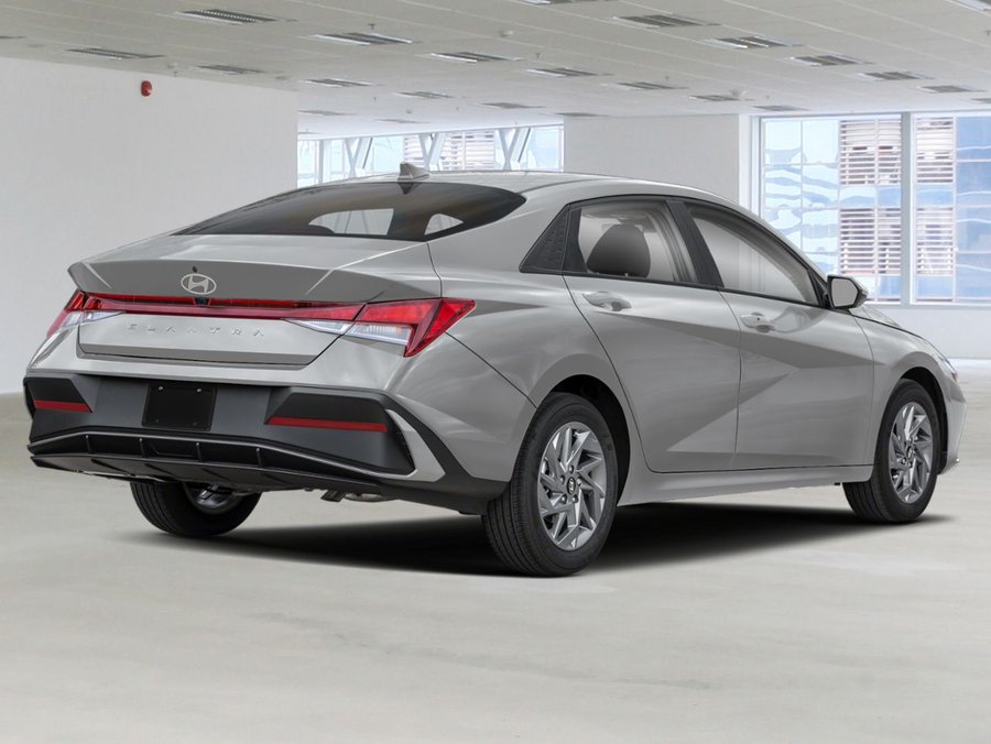 2026 HYUNDAI ELANTRA PREFERRED TECH 2026 Grey