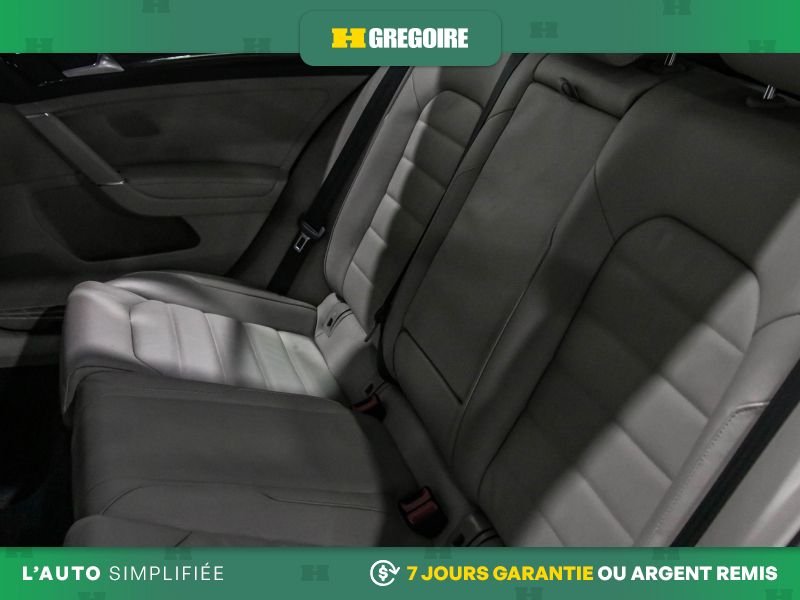 Volkswagen Golf 2019 Bleu Laval - photo #27
