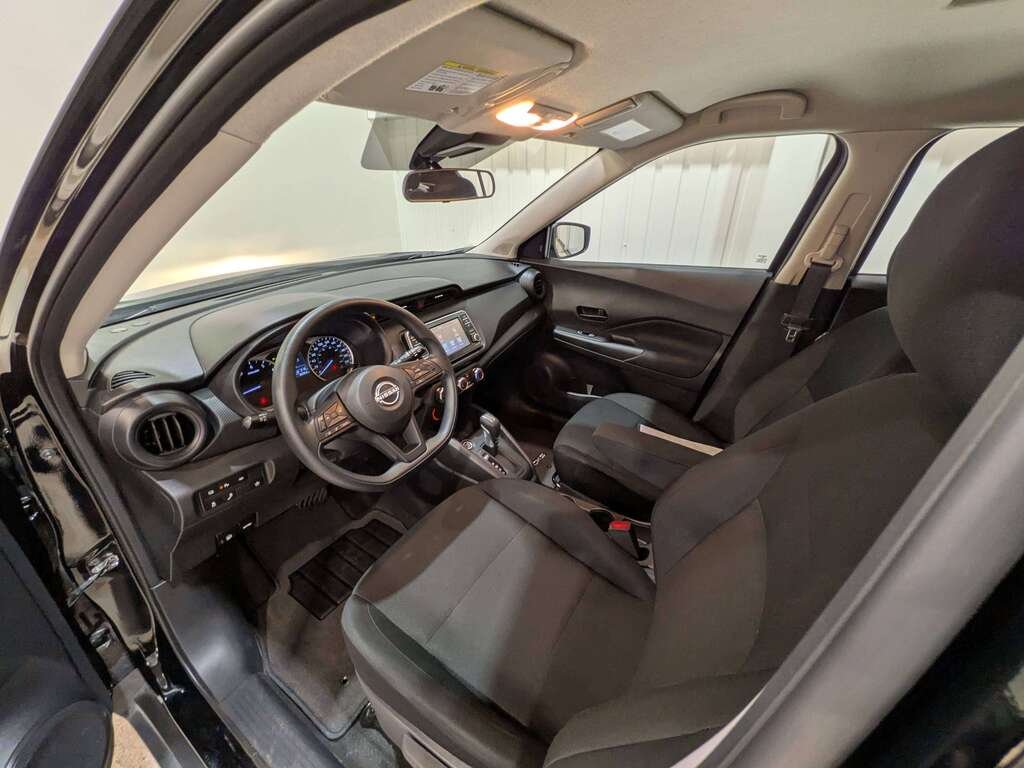 2024 Nissan Kicks S FWD Black Val-David - photo #7