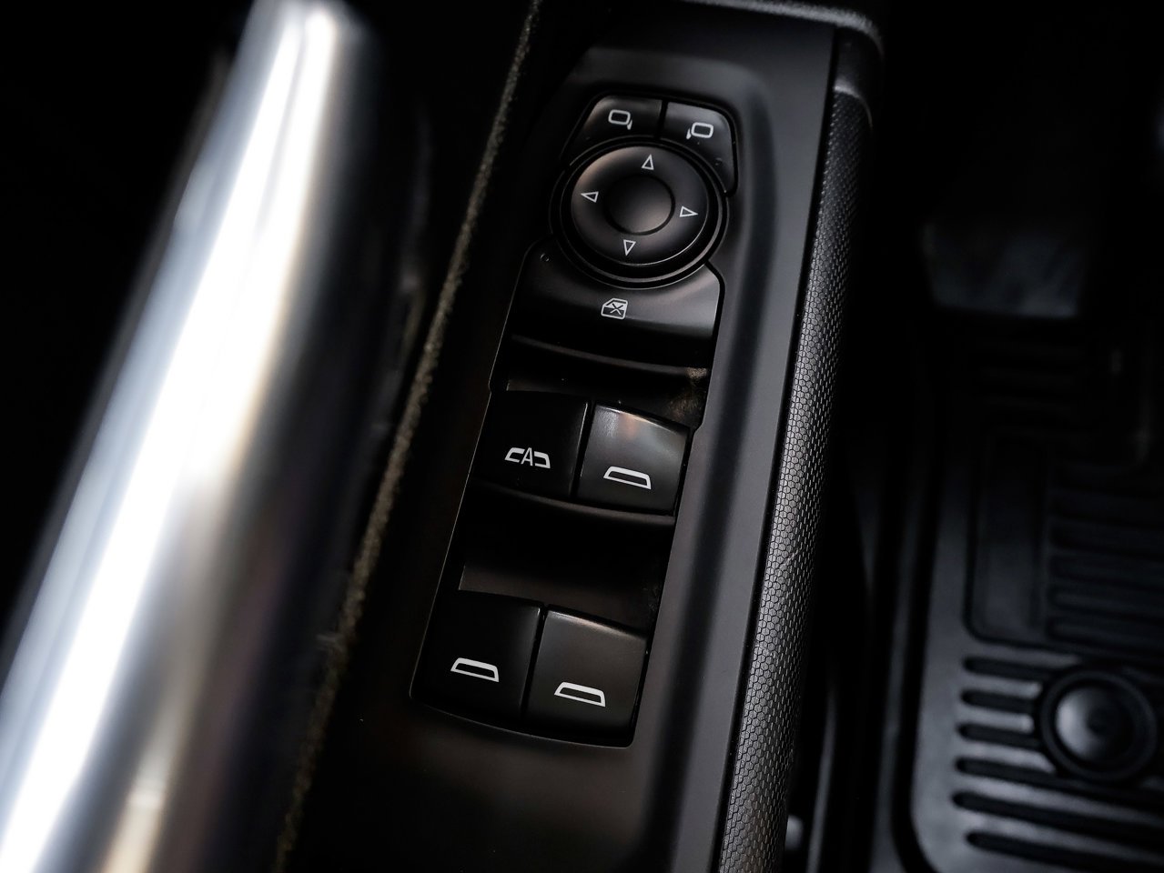 2022 Chevrolet Silverado 2500HD 4WD Double Cab 149 Work Truck White Sherwood Park - photo #16