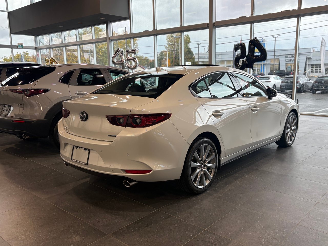 MAZDA Mazda3 GT 2025 Céramique métallisé Châteauguay - photo #3