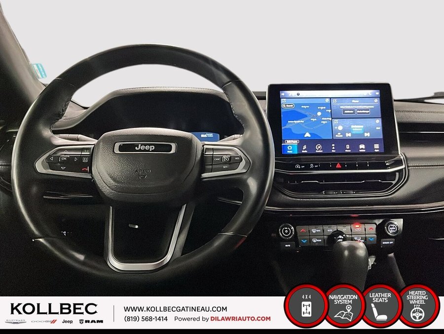 2022 Jeep Compass Diamond Black Crystal Pearl