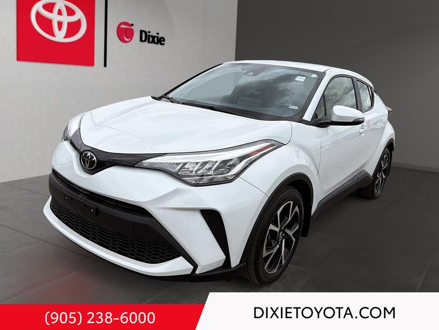 2022 Toyota C-HR 2022 White