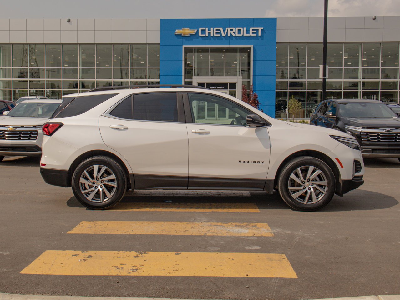 2022 Chevrolet Equinox AWD 4dr LT w/1LT White Sherwood Park - photo #12