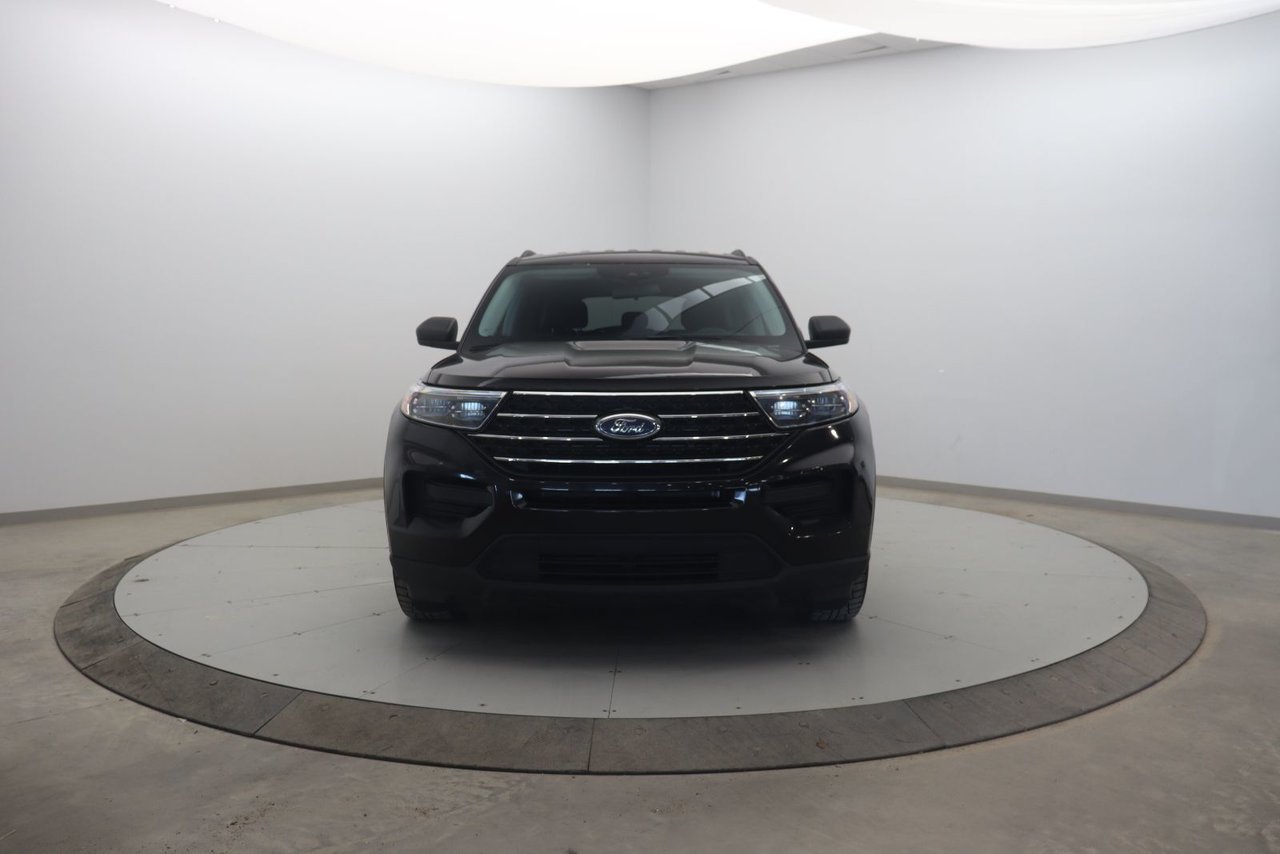 2023 Ford Explorer VIN 1FMSK8DH5PGA16385 Black Chicoutimi - photo #1