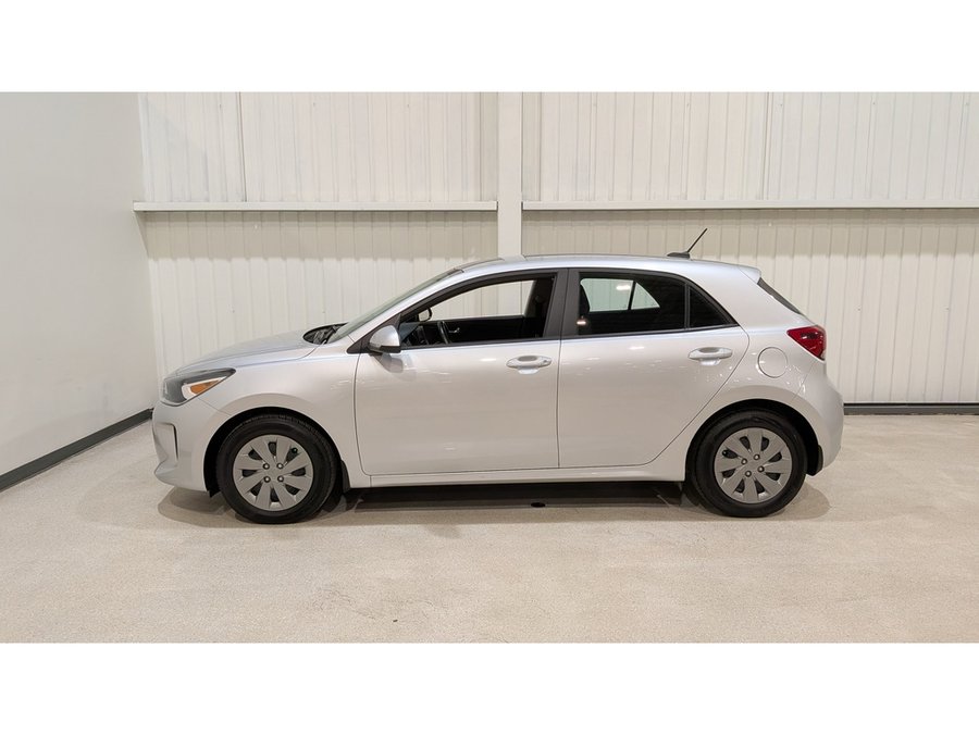 2020 Kia Rio 5-door 2020 Silver