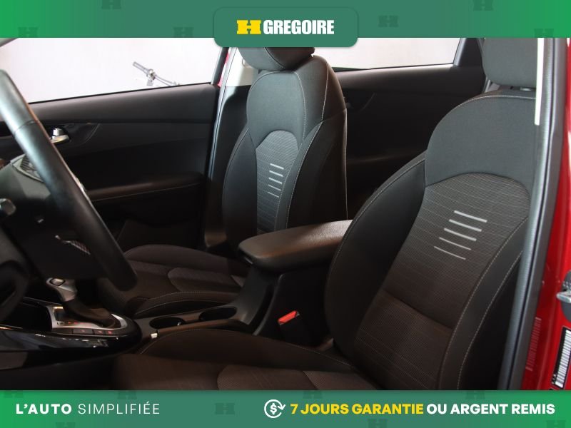 2020 Kia Forte Red Blainville - photo #19
