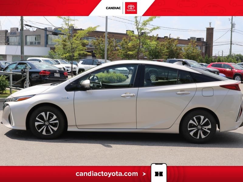 2018 Toyota Prius Silver Blainville - photo #5