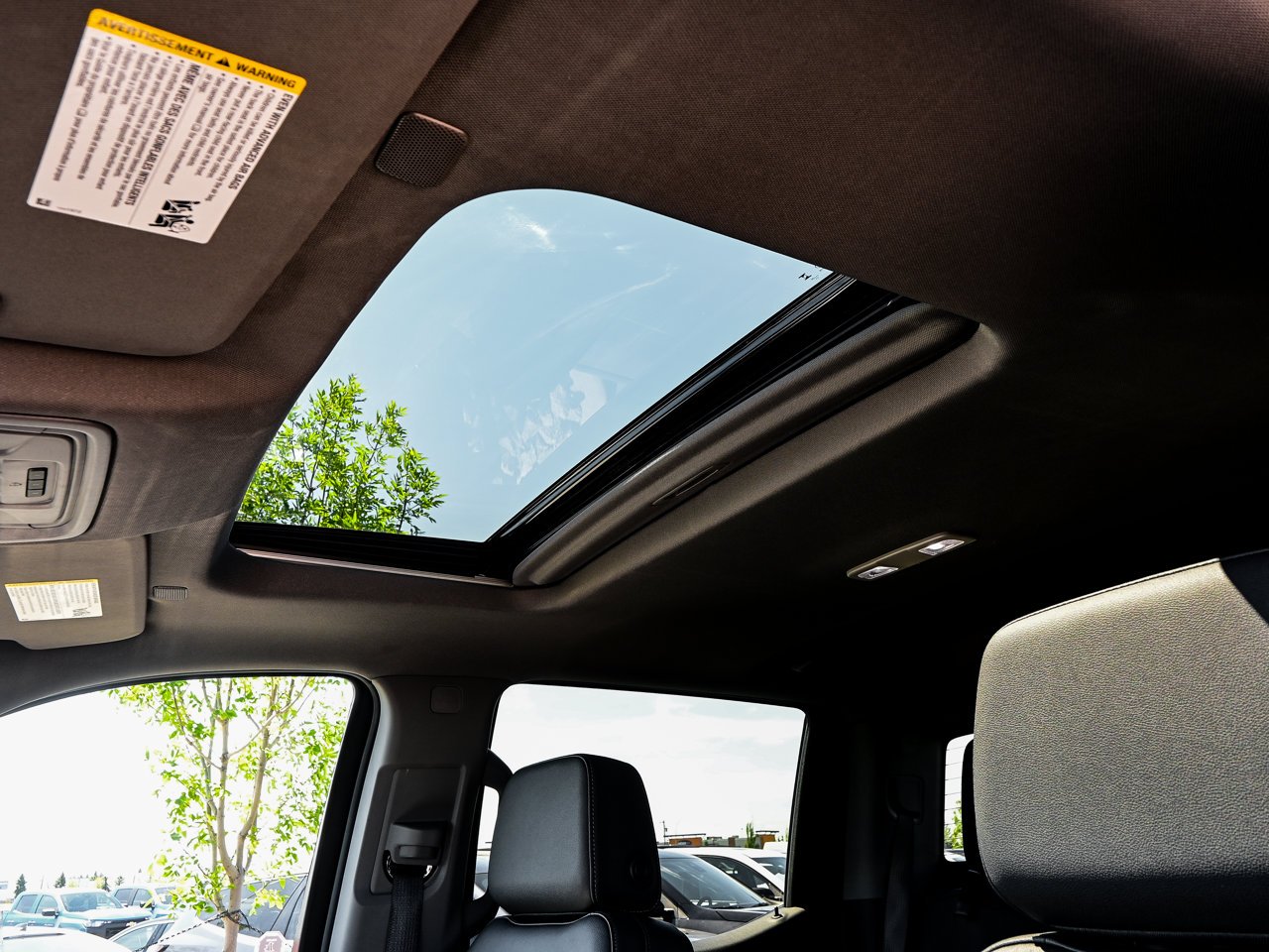 2024 GMC Sierra 1500 4WD Crew Cab 147 Elevation Black Sherwood Park - photo #15