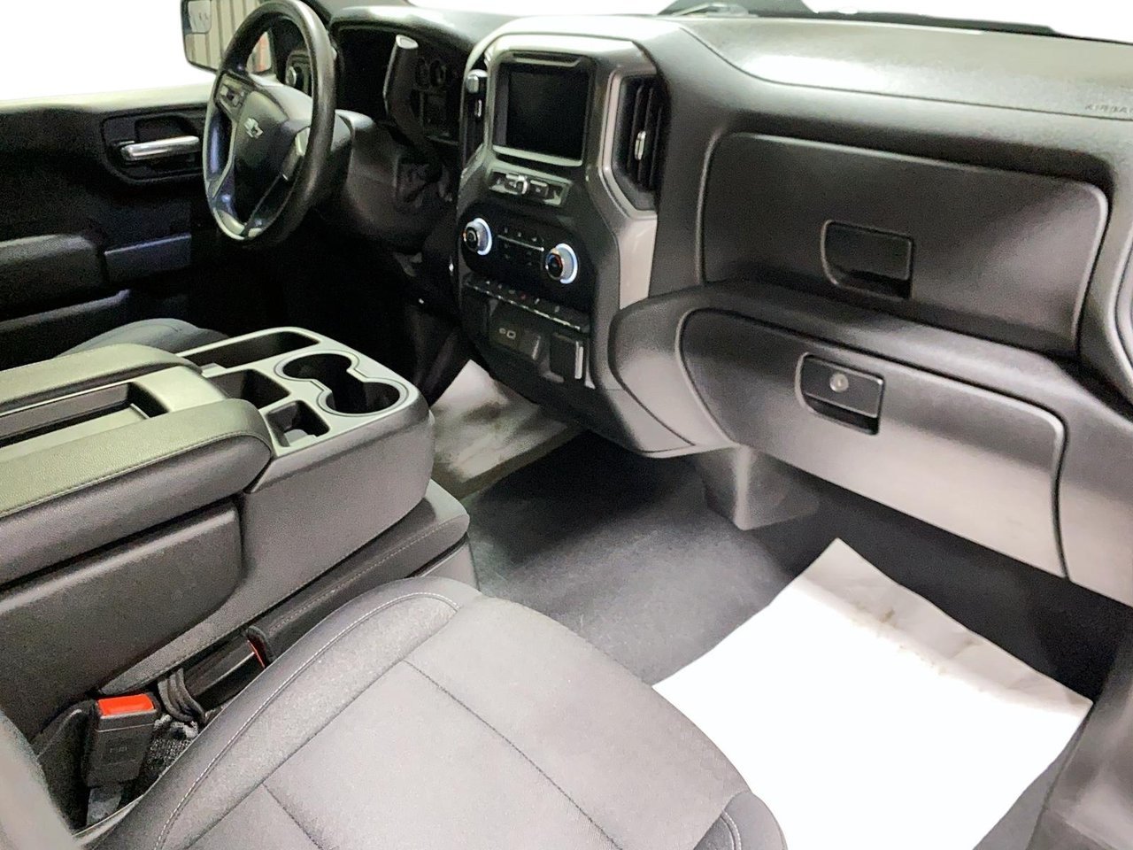 2024 Chevrolet Silverado 1500 VIN 3GCUDCE8XRG199718 Black Chicoutimi - photo #18