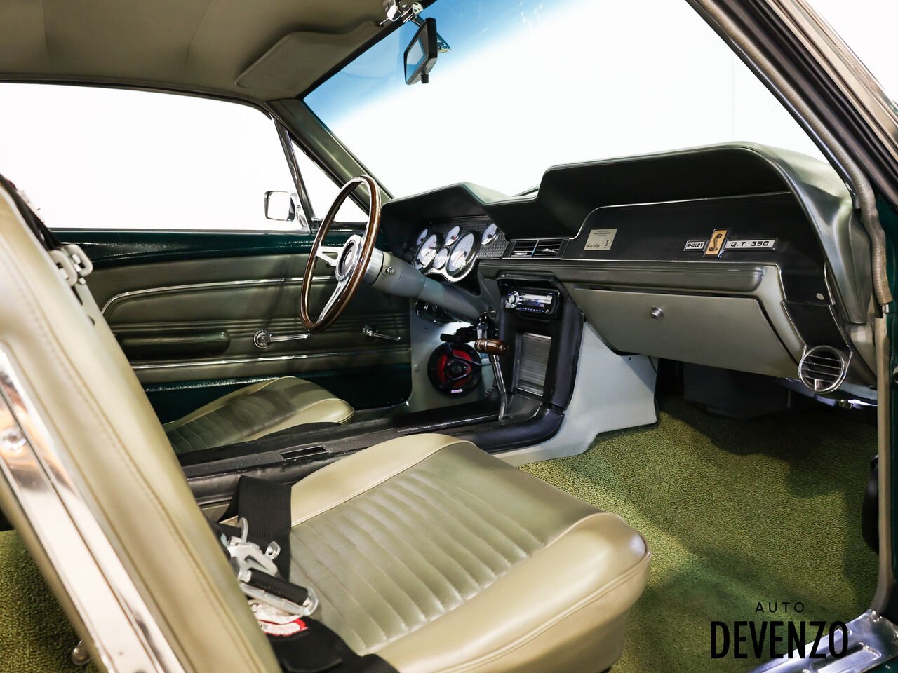 Ford Mustang 1967 Vert Saint-Eustache - photo #6