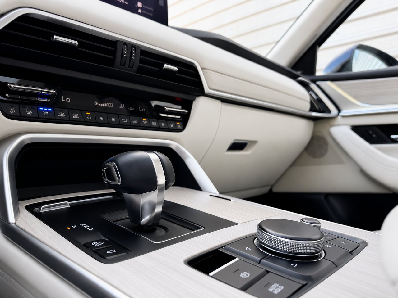 2024 Mazda CX-90 hybride léger GT-P Black Châteauguay - photo #10
