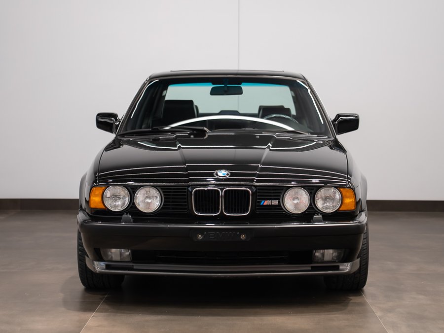 1992 BMW M5 1992 Black
