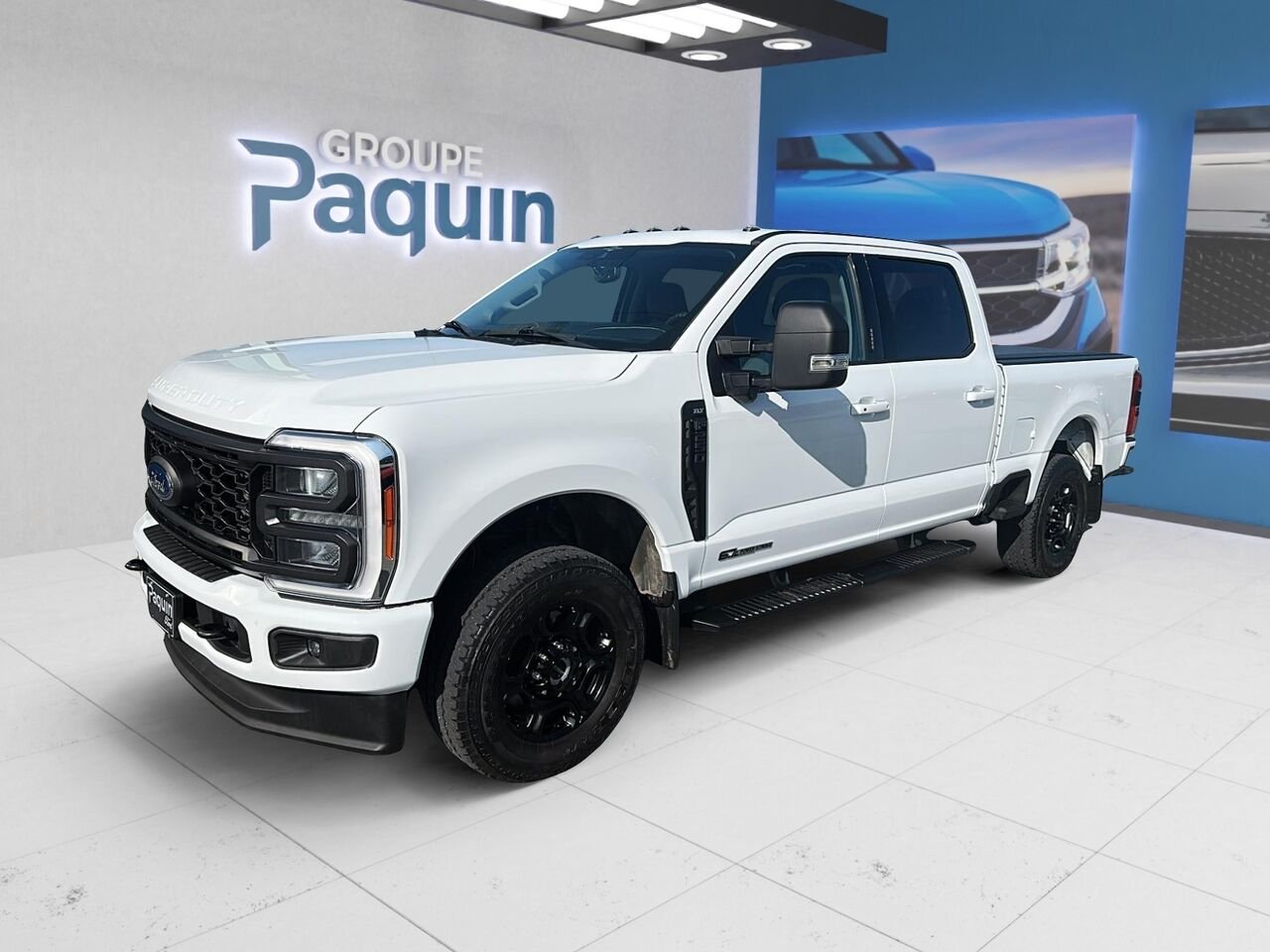 2023 Ford Super Duty F-250 SRW White Rouyn-Noranda - photo #0