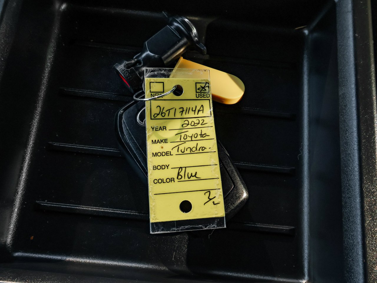 2023 Toyota Tundra 4x4 Crewmax SR Blue Sherwood Park - photo #28
