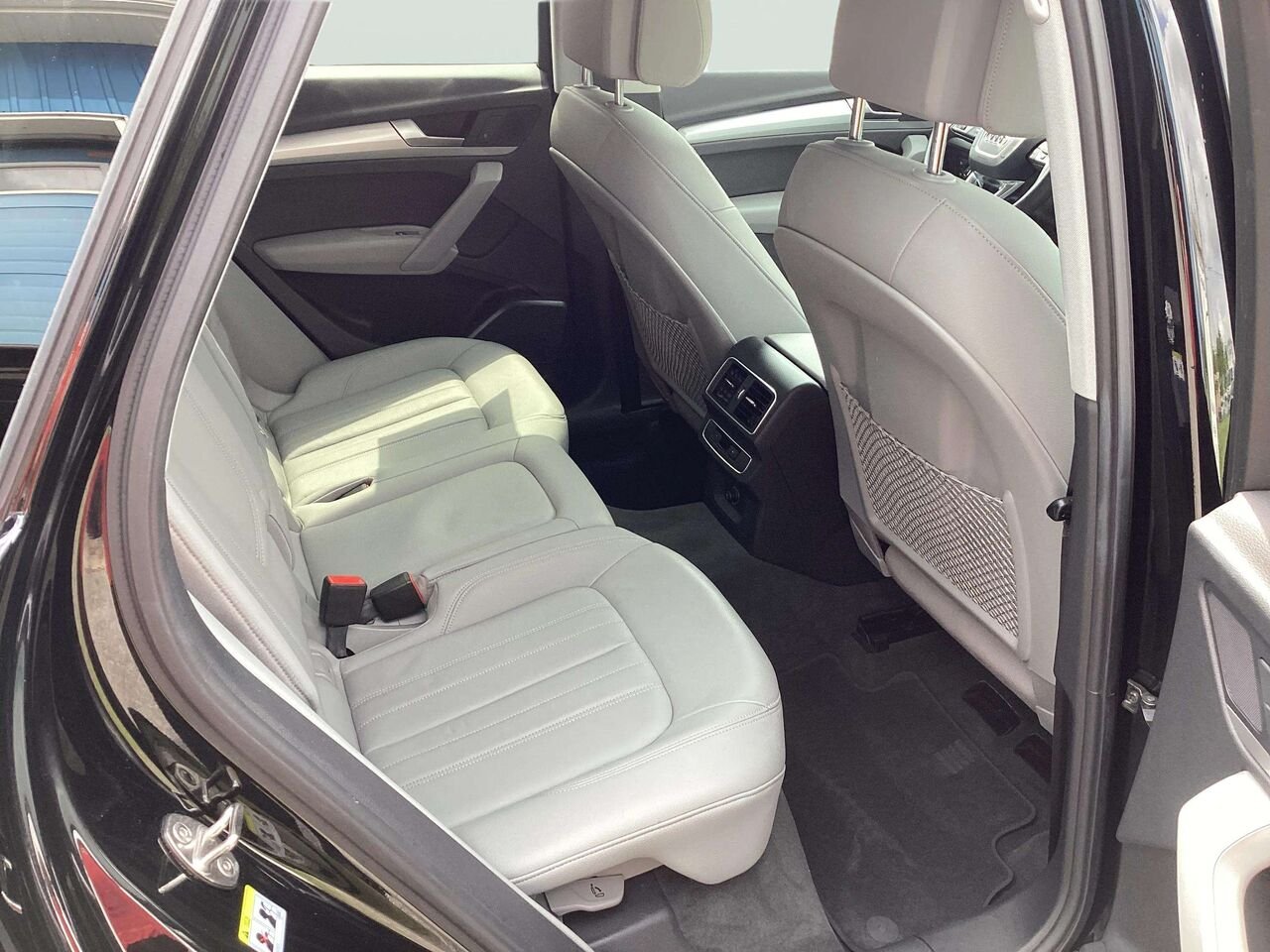 2019 Audi Q5 Black Gatineau - photo #17