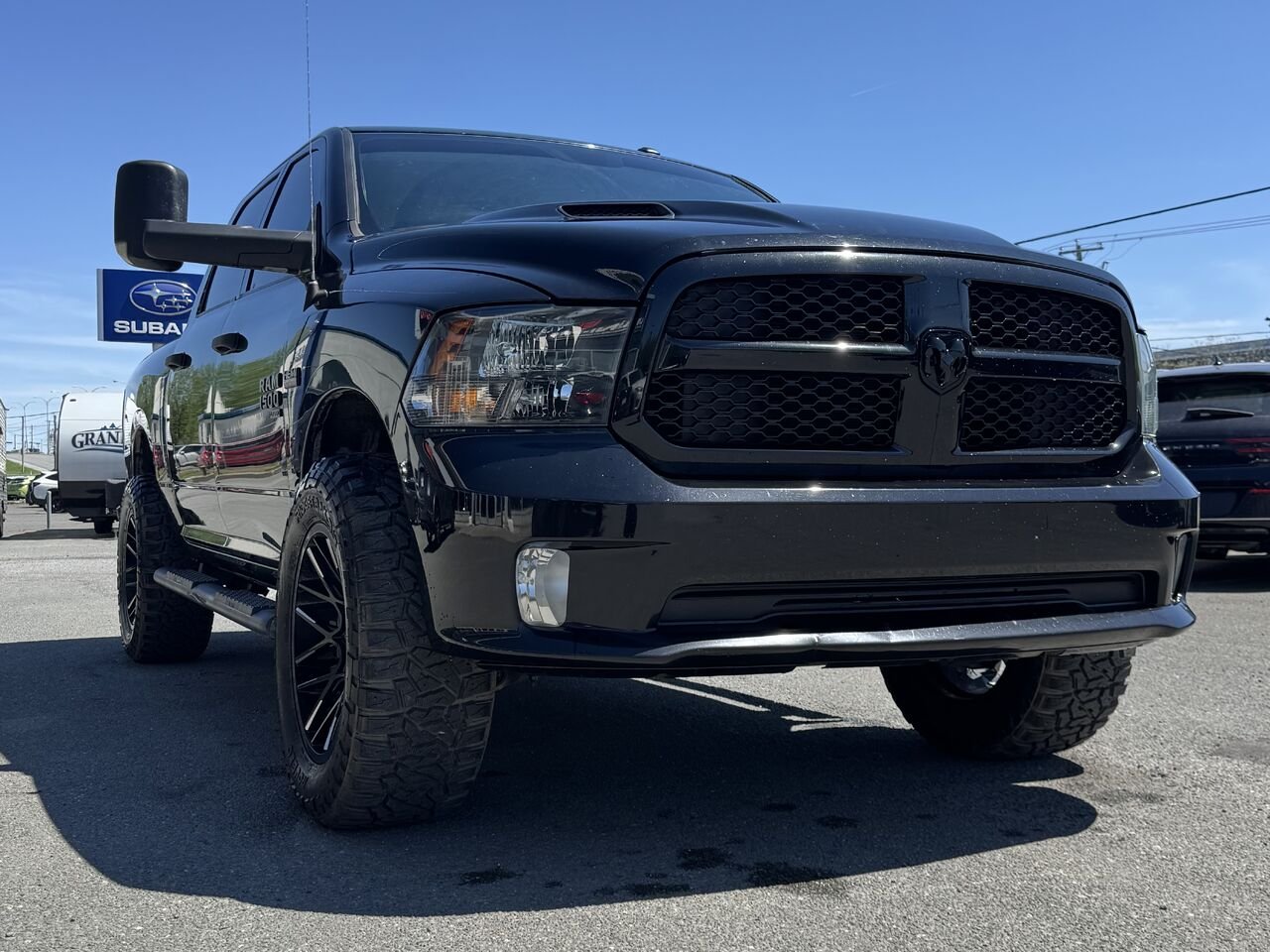 Ram 1500 Classic 2019 Noir Granby - photo #9