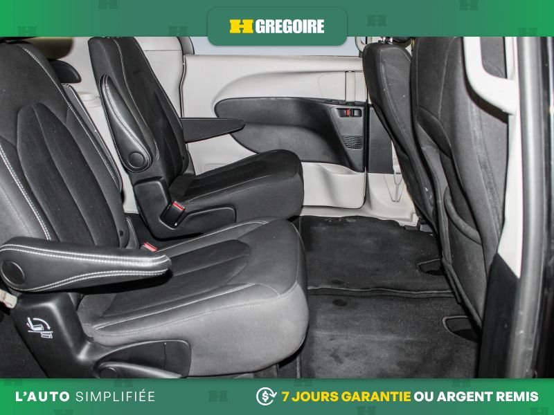 2024 Chrysler Grand Caravan Black Saint-Eustache - photo #20