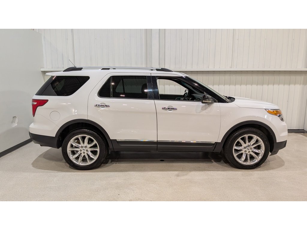 2013 Ford Explorer 4WD 4dr XLT White Val-David - photo #6