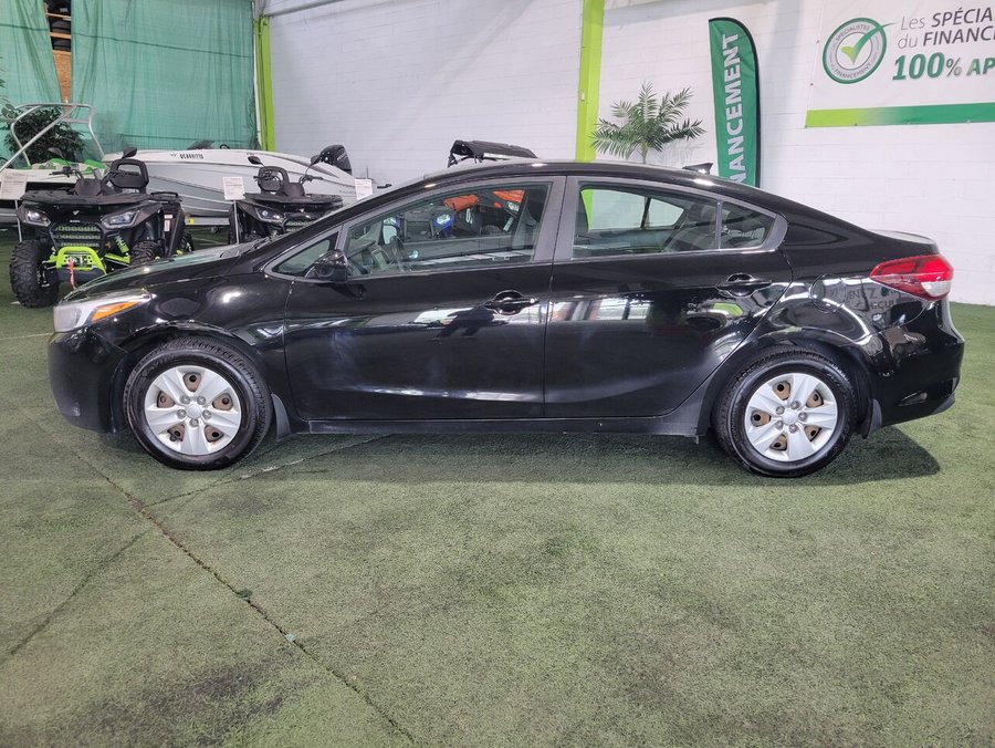 2017 Kia Forte 2017 Black