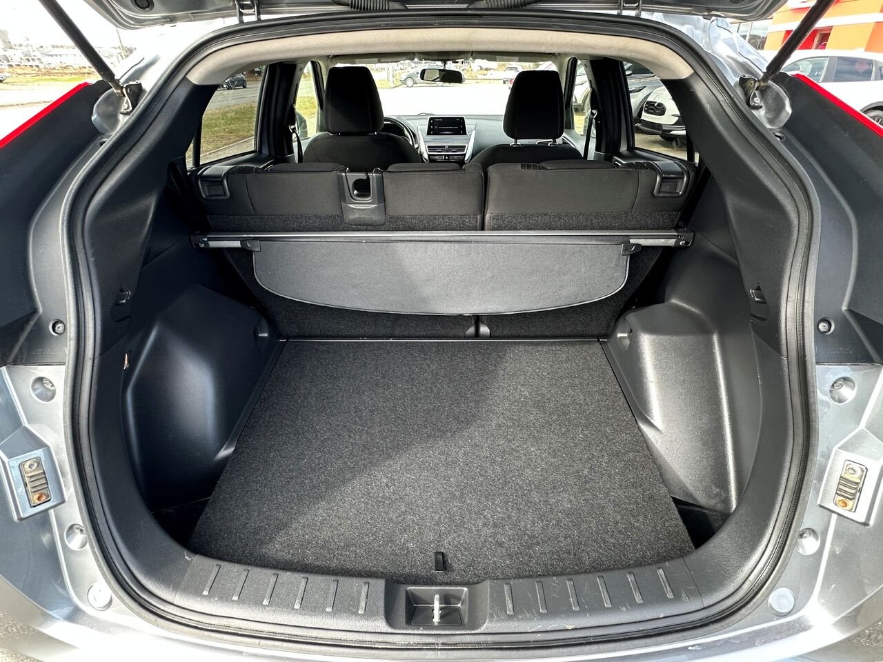 2018 Mitsubishi Eclipse Cross SE S-AWC gray Matane - photo #15