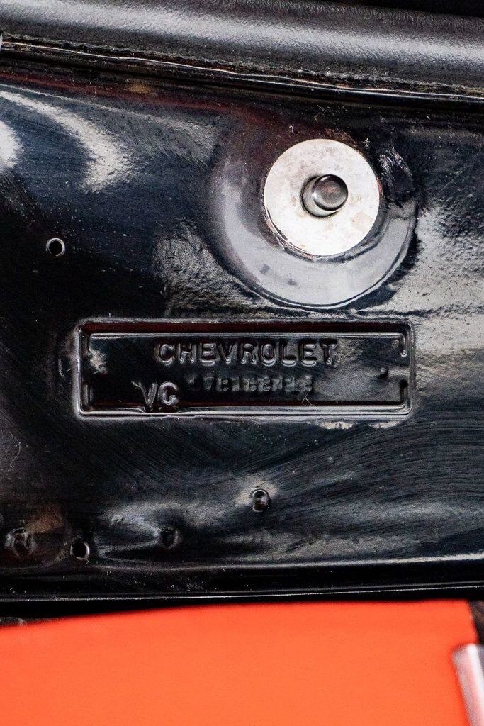 Chevrolet Bel Air Beautifully presented. Restored in desirable color combo | PRIX EN USD 1957 Noir Montréal - photo #79