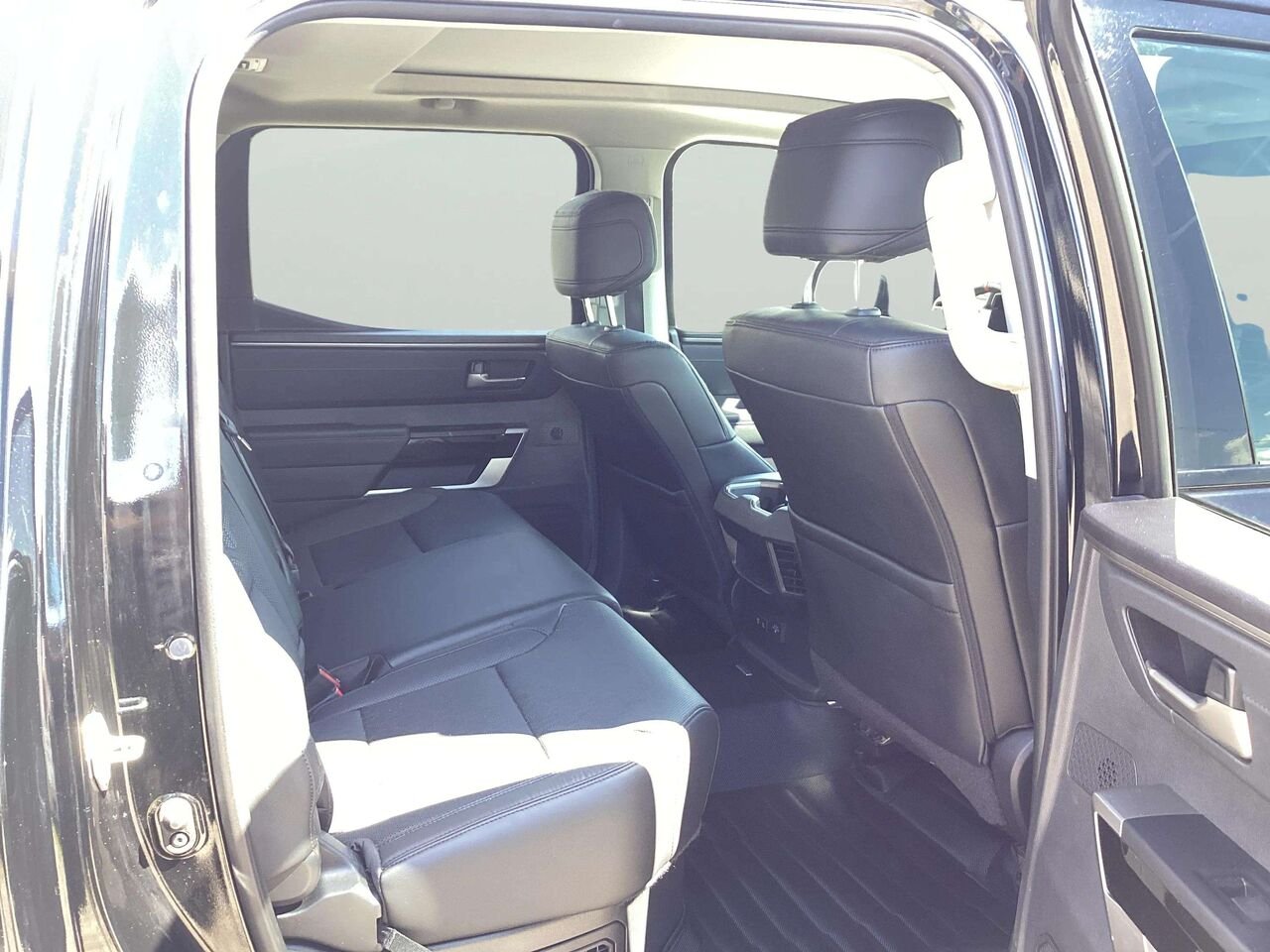 TOYOTA TUNDRA HYBRIDE CREWMAX LIMITED 2024 Noir Gatineau - photo #19