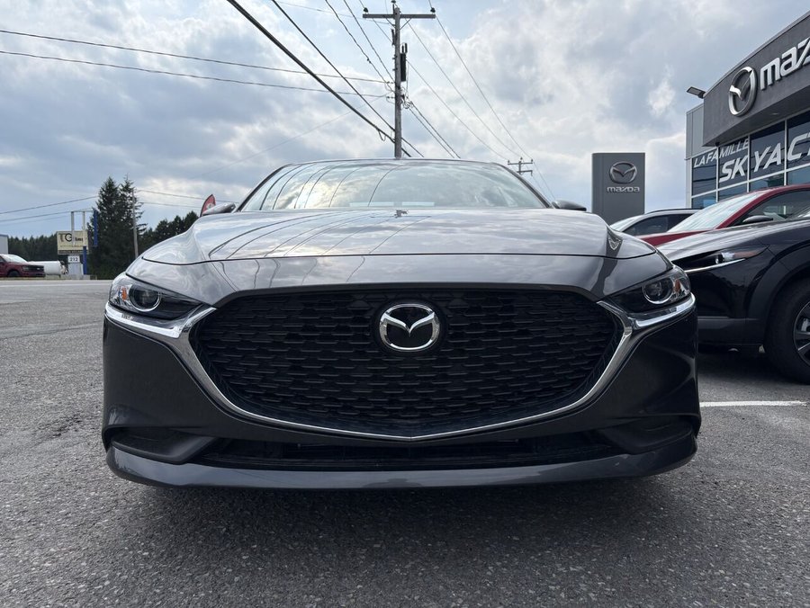 2026 MAZDA Mazda3 2026 Machine Grey Metallic