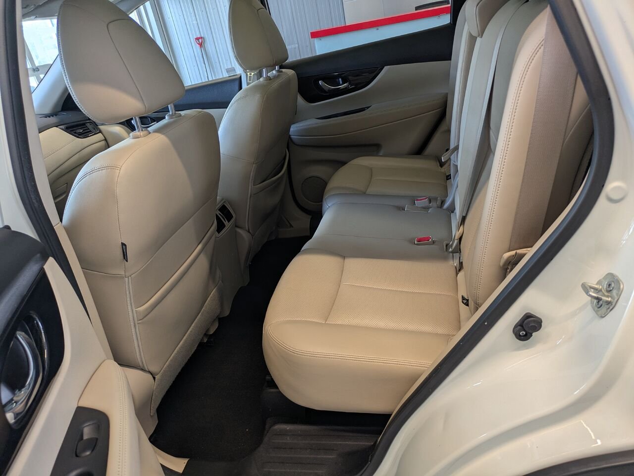 Nissan Rogue 2018 Blanc Gatineau - photo #14