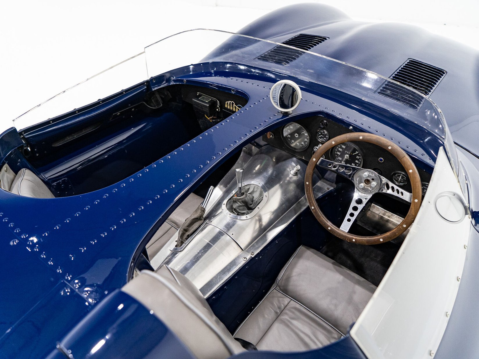 1960 Jaguar D-Type (Recreation) Construit par RAM Lm en utilisant un Moteur et transmission Jaguar **PRIX EN USD** Montreal - photo #11