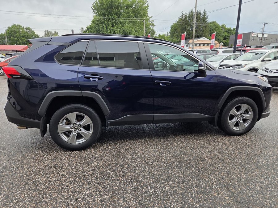 2022 Toyota RAV4 2022 Blue