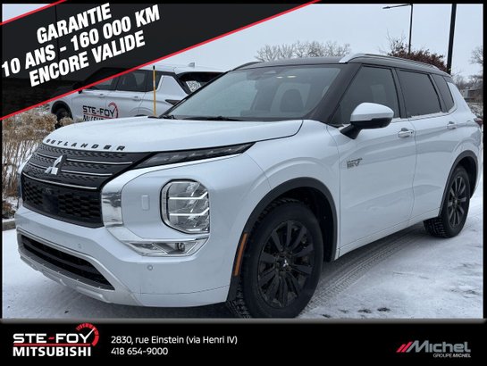 Mitsubishi Outlander PHEV GT S-AWC, TOIT OUVRANT PANORAMIQUE, VOLANT CHAUFFANT, 2023 Blanc