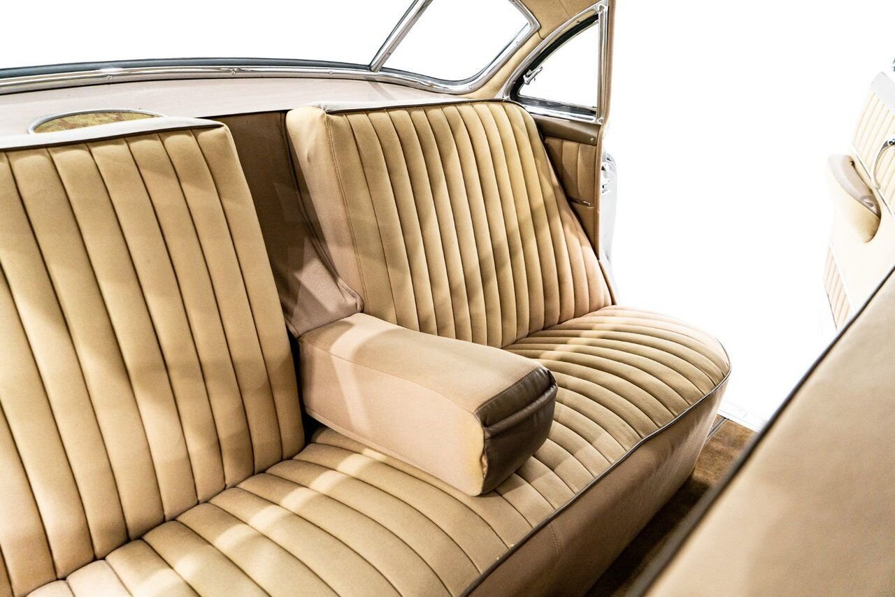1951 Cadillac Fleetwood Unrestored factory black paint **PRICE IN USD** Black Montreal - photo #11