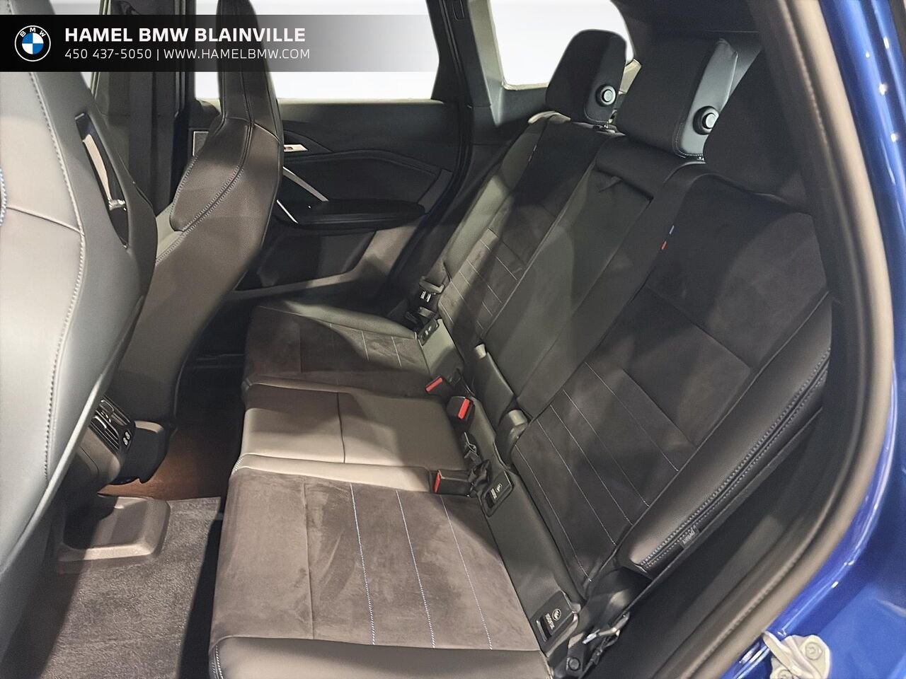 BMW X1 M35i xDrive véhicule d'activités sportives 2025 Bleu Blainville - photo #9