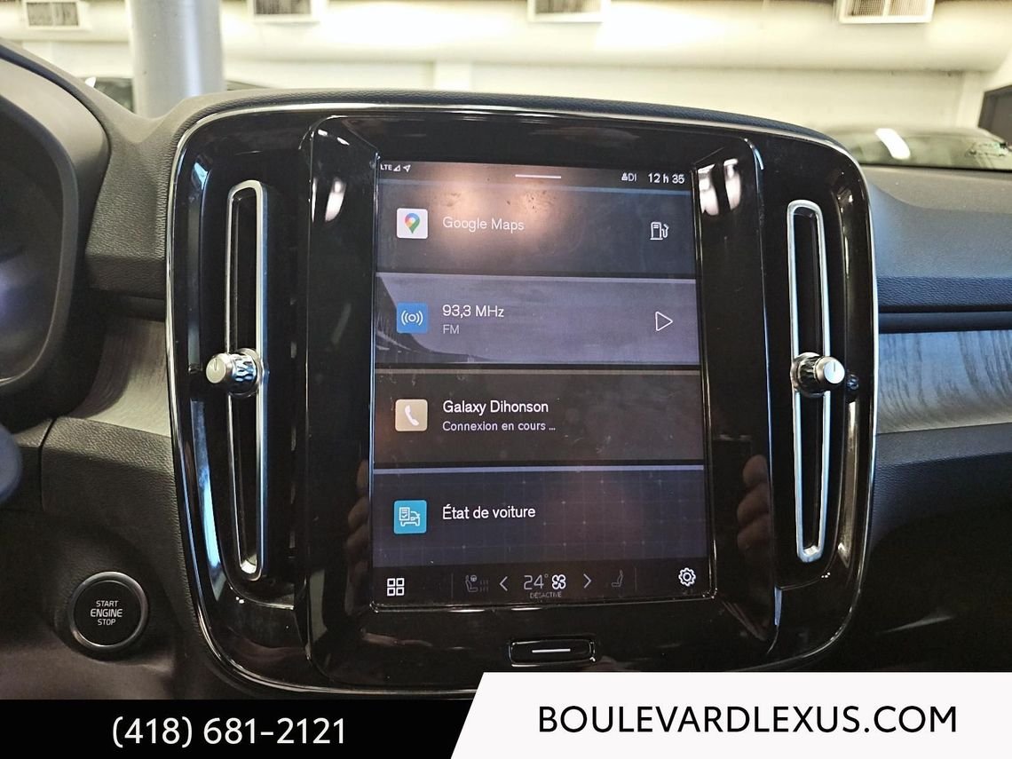 2024 Volvo XC40 Blue Quebec - photo #33