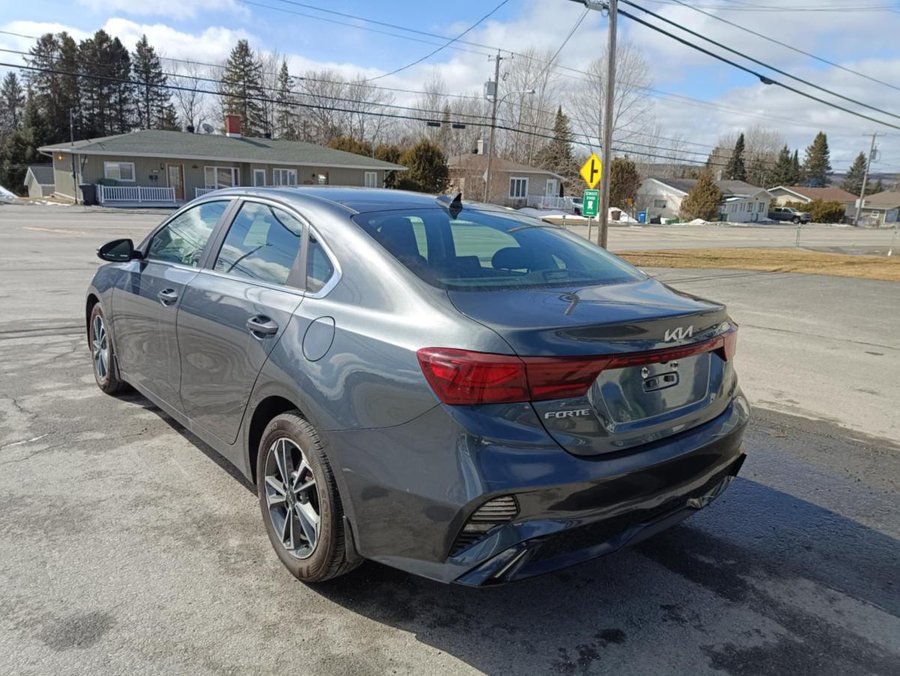 Kia Forte 2024 2024 Gris