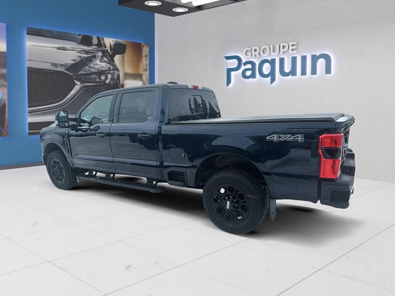 Ford Super Duty F-250 SRW 2025 Bleu antimatière métallisé Rouyn-Noranda - photo #3
