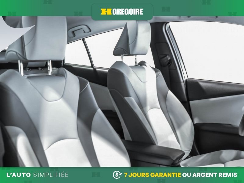 Toyota Prius 820996 | Upgrade AUTO AC MAGS CUIR NAV CAM RECULE 2021 Gris Laval - photo #26