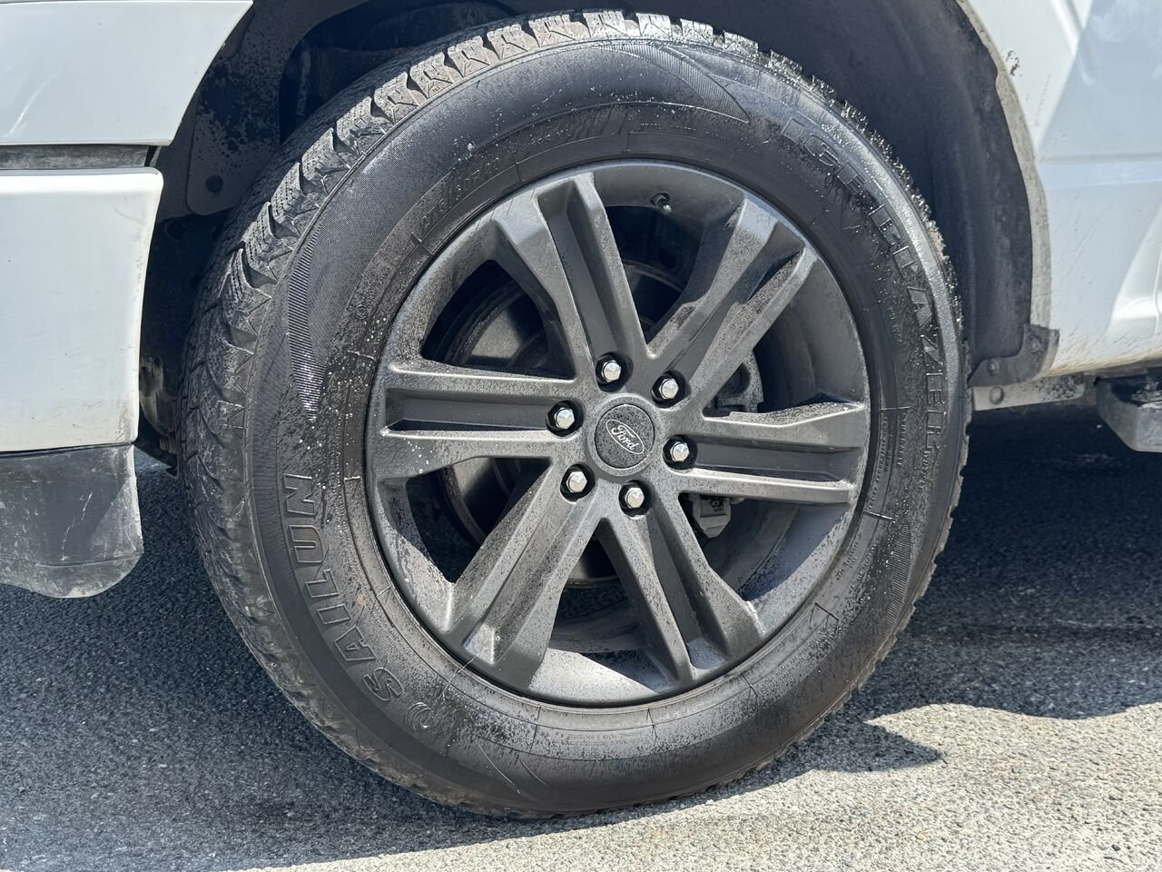 2022 Ford F-150 White Granby - photo #11