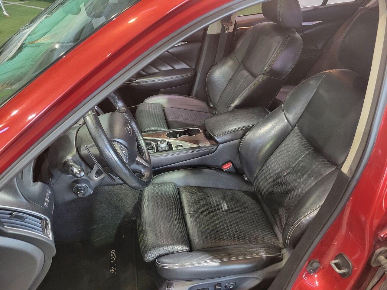 2016 INFINITI Q50 Red  - photo #11
