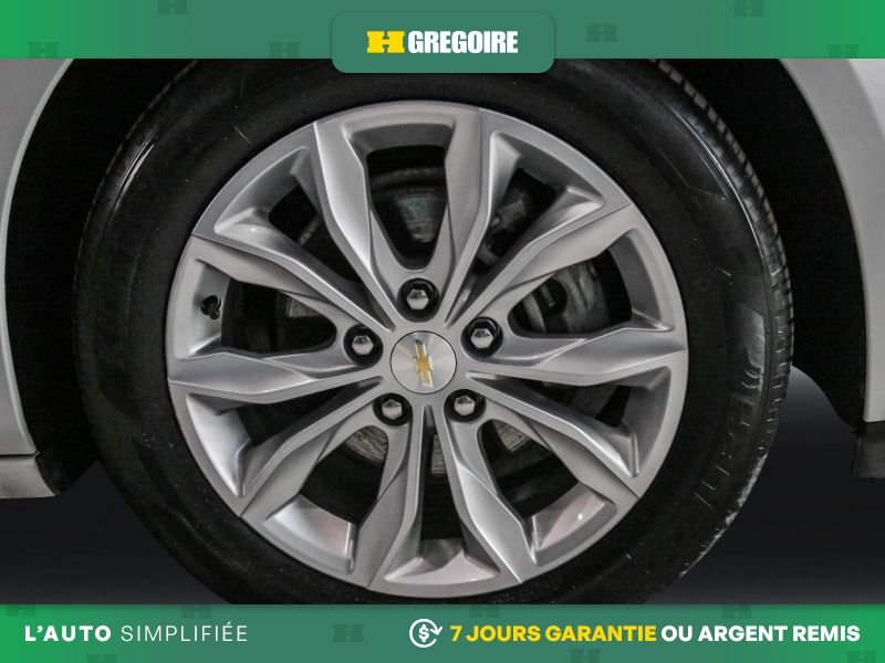 Chevrolet Malibu 2023 Blanc Saint-Eustache - photo #8