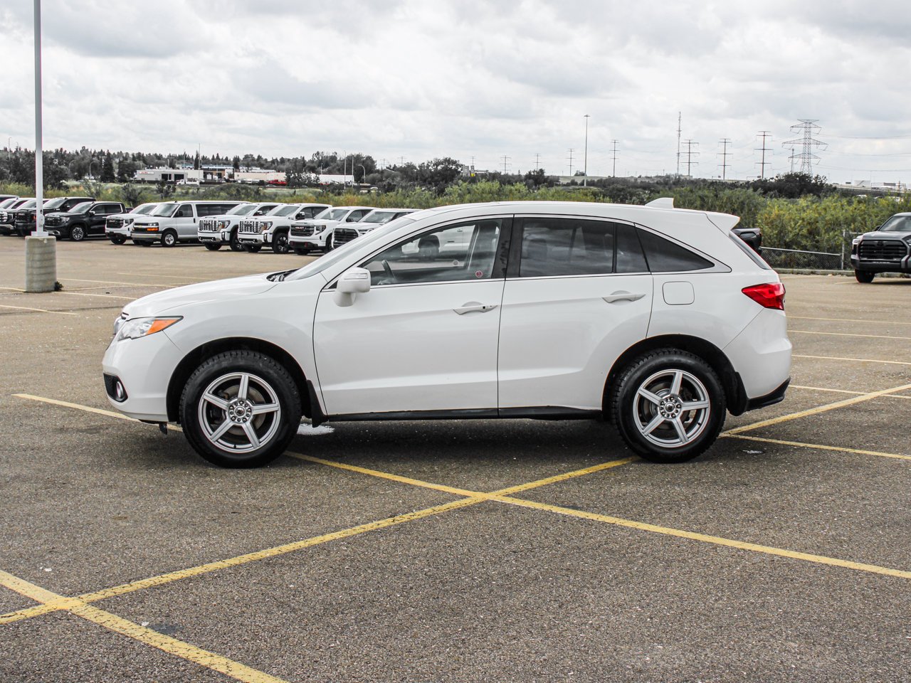 2014 Acura RDX AWD 4dr White Sherwood Park - photo #4
