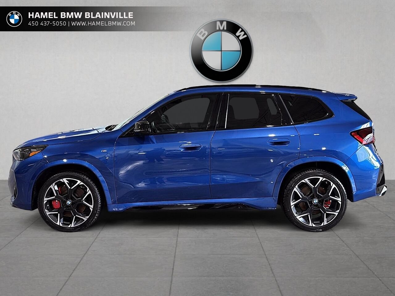 BMW X1 M35i xDrive véhicule d'activités sportives 2025 Bleu Blainville - photo #4