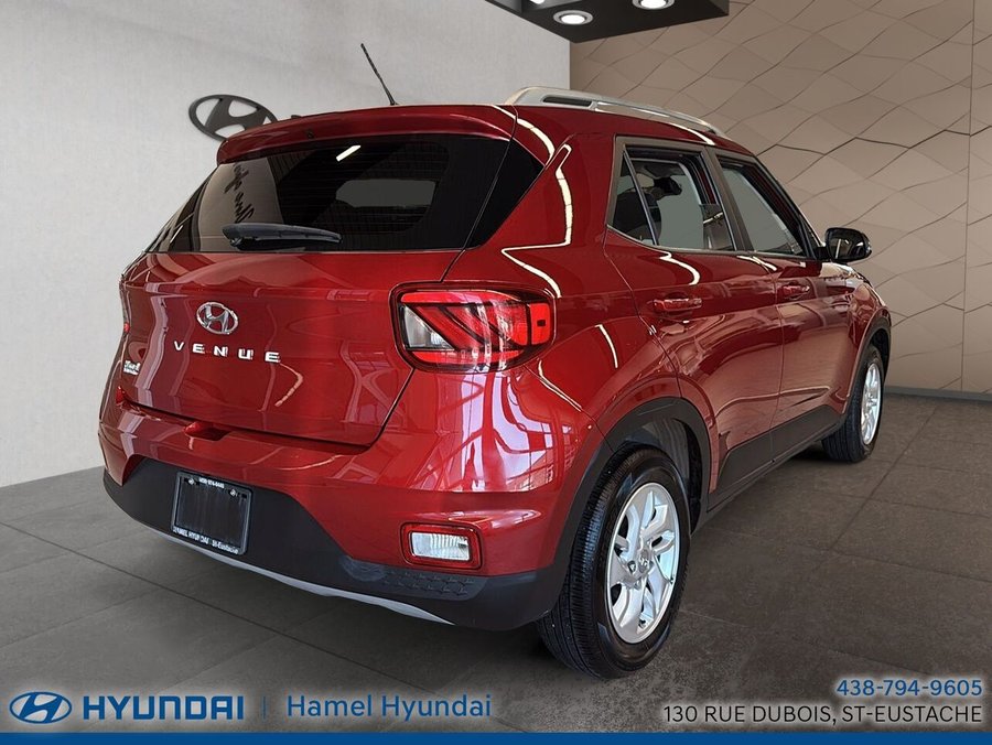 2023 Hyundai Venue 2023 Red